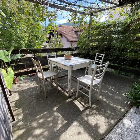 Superstar 아파트 *