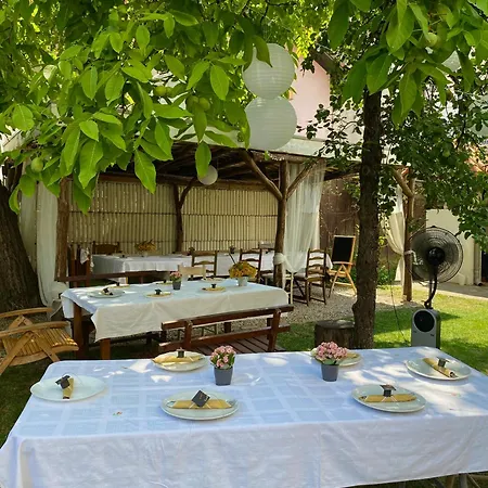 Superstar Apartment *