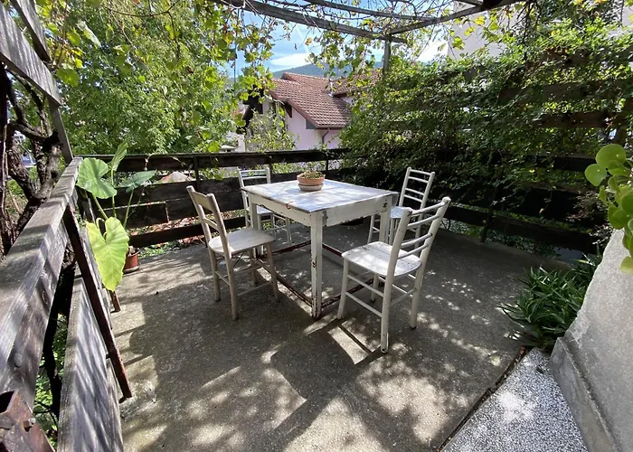 Superstar 아파트 *