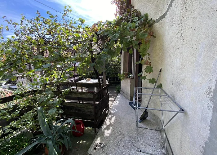 Superstar 아파트 *