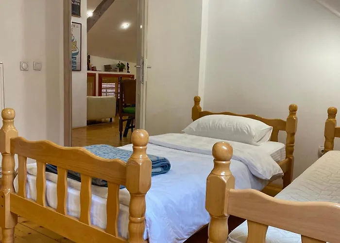 Superstar 아파트 소코 반자