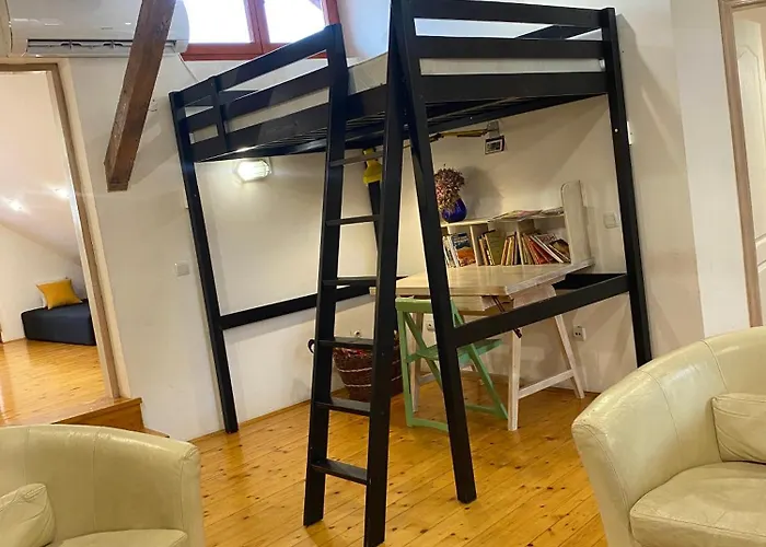 Superstar 아파트 *